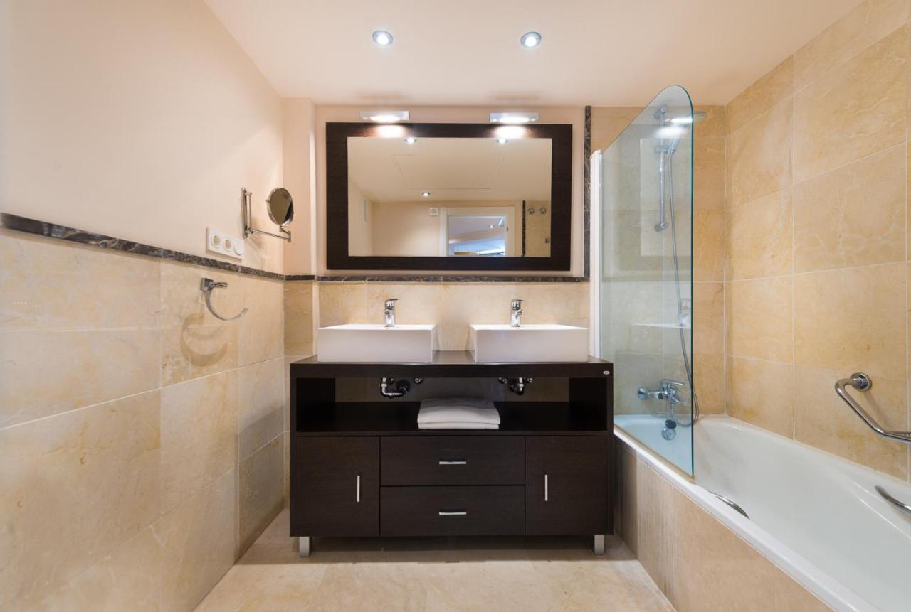 Fantastico Apartamento De 1 Dormitorio Frente Al Mar Torrox Bagian luar foto